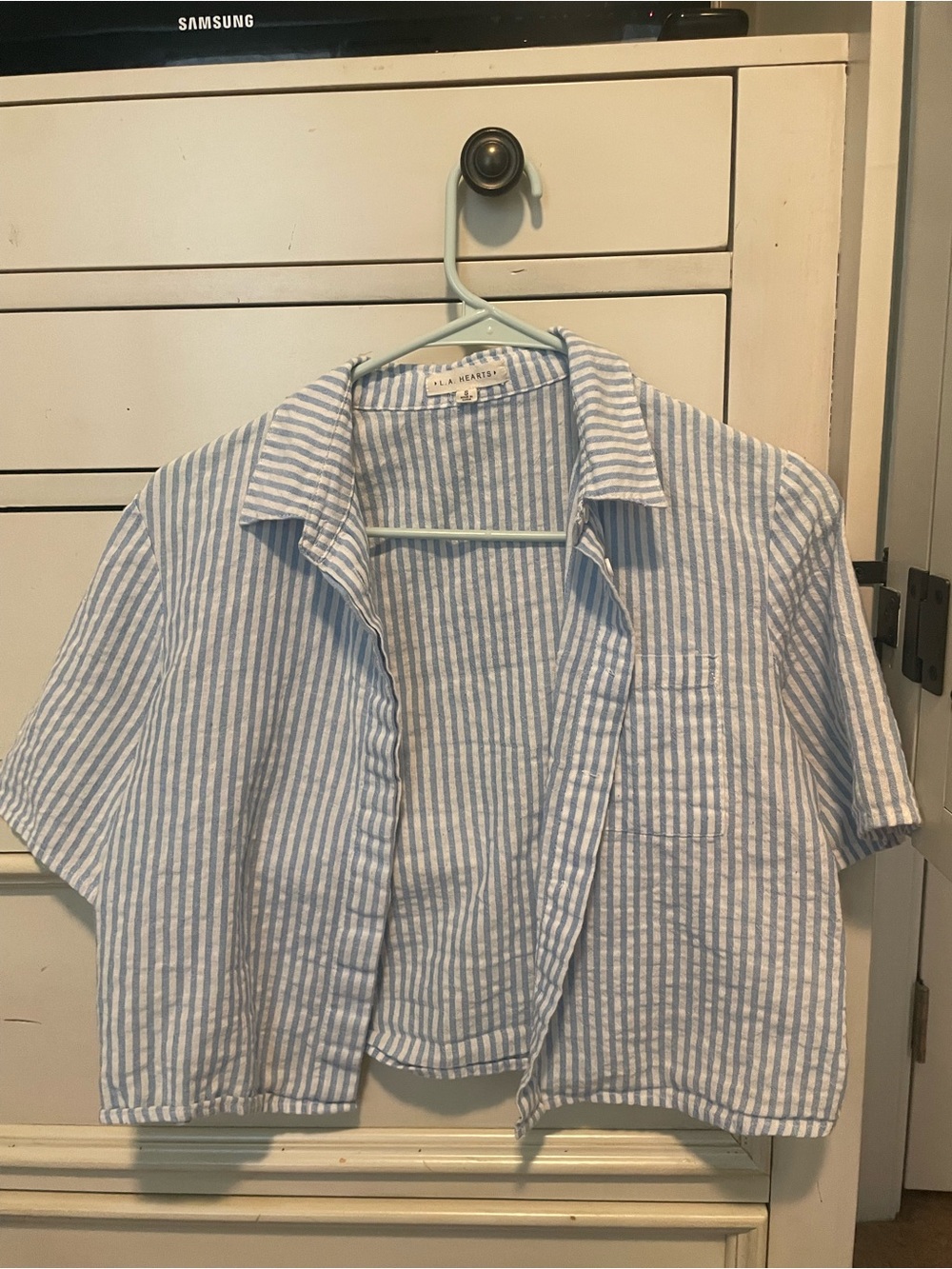 La Hearts Blue and White Striped Cropped Button-Down Shirt